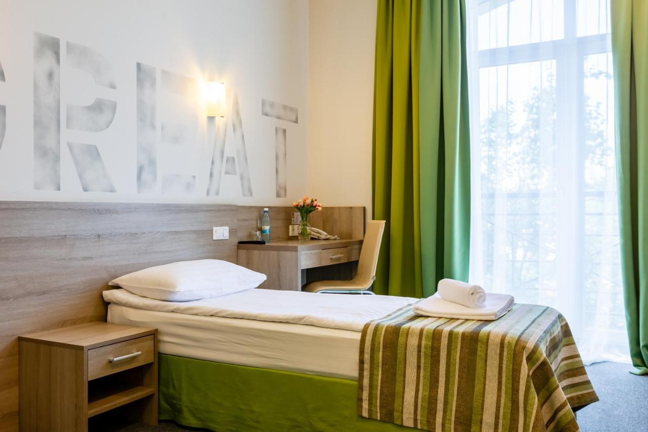 Practicotel Kiev Luaran gambar