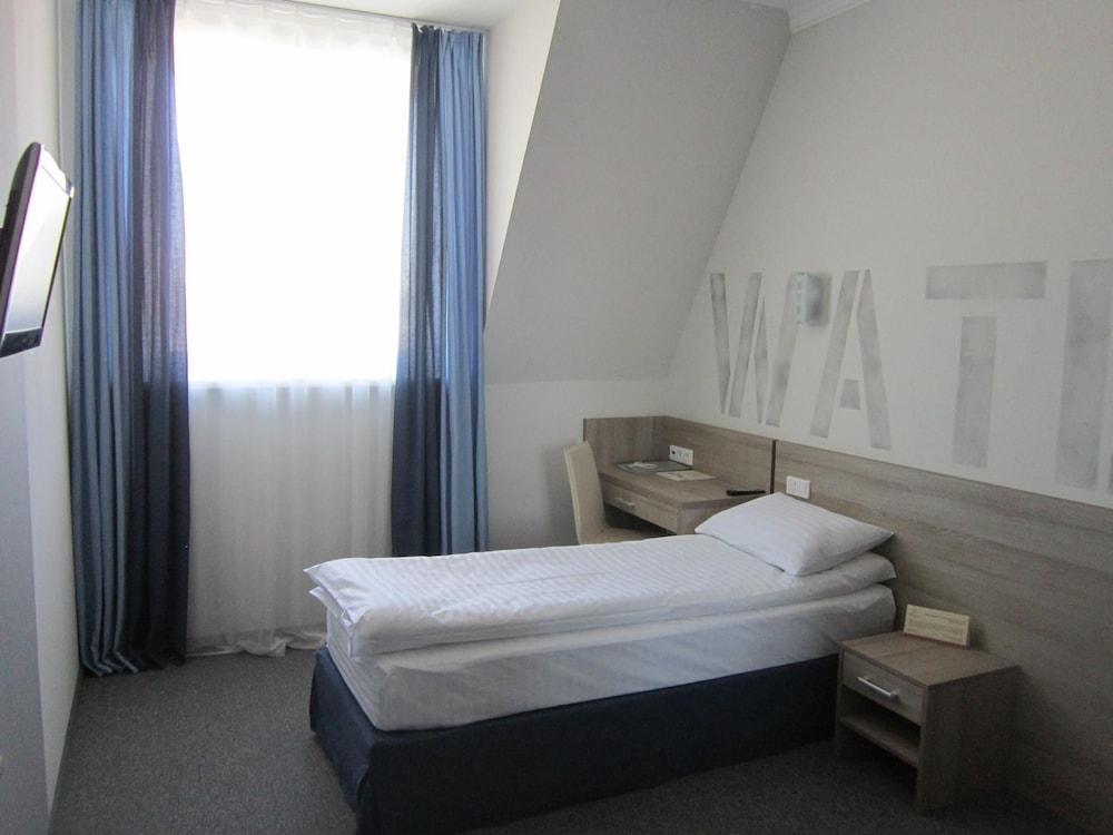 Practicotel Kiev Luaran gambar