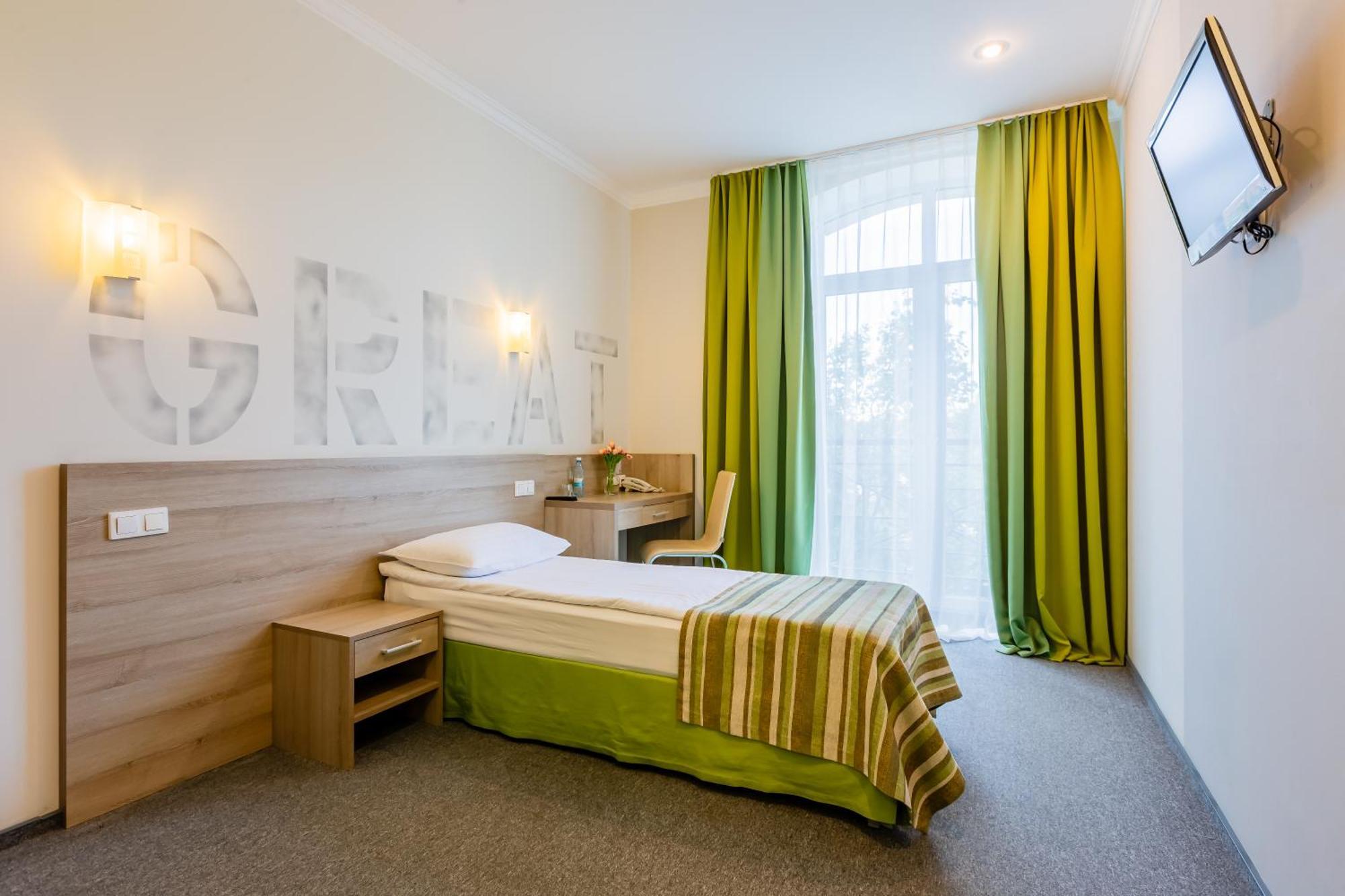 Practicotel Kiev Luaran gambar