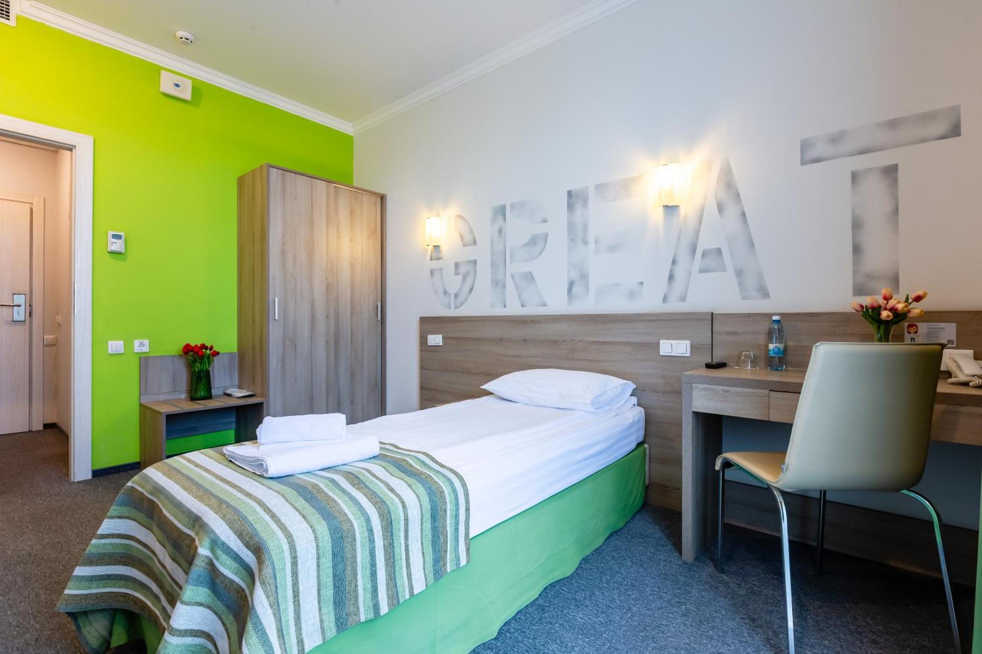 Practicotel Kiev Luaran gambar