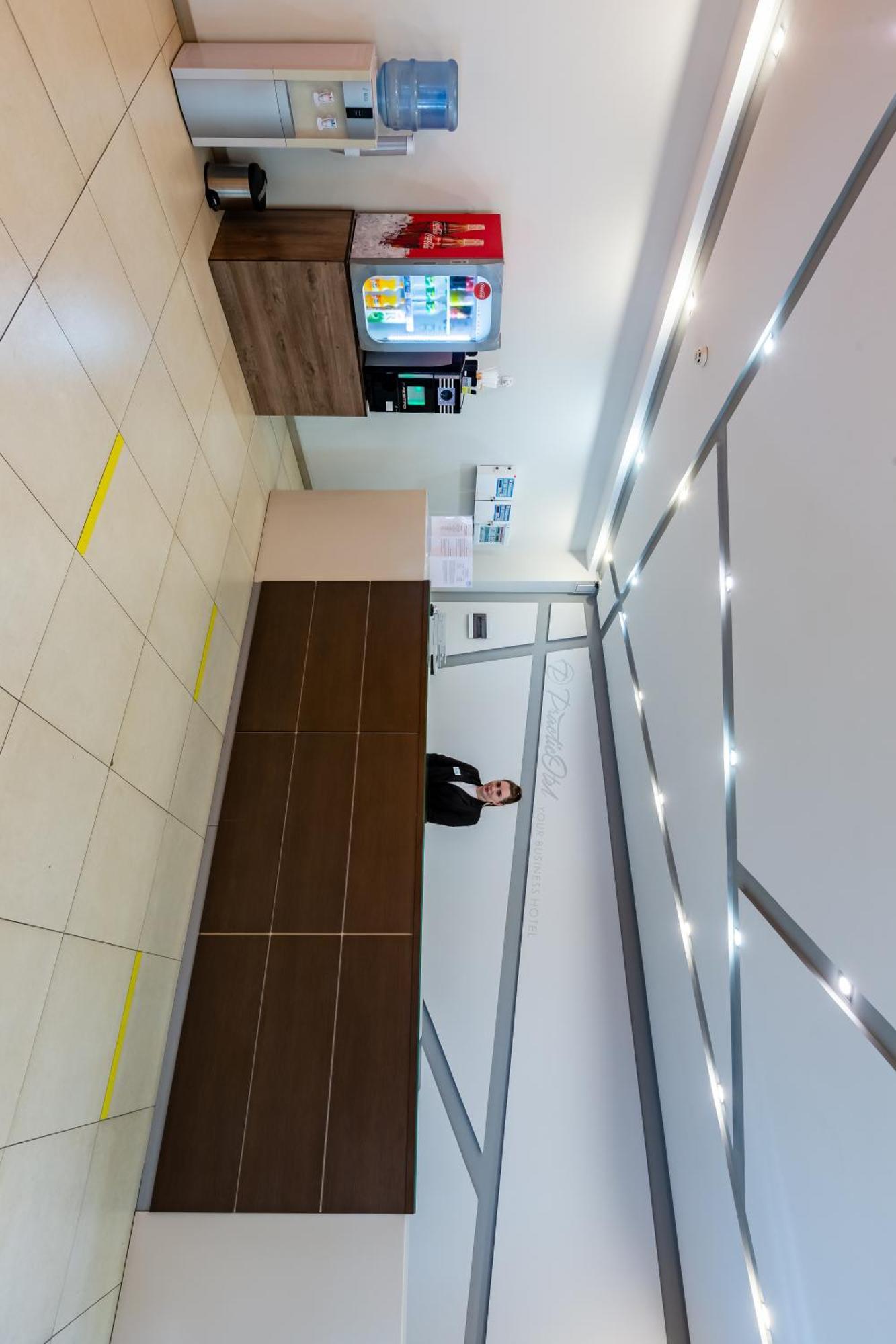 Practicotel Kiev Luaran gambar